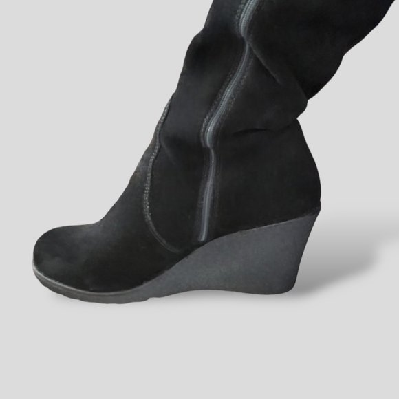 La Canadienne Rare Edition  Waterproof Suede Wedge Boots w Fur Interior- Size 10 - Picture 2 of 15